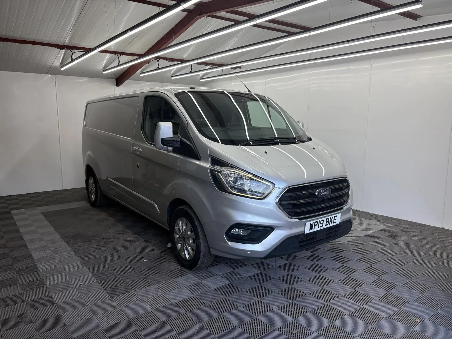 2019 Ford Transit Custom 2.0 300 EcoBlue Limited L2 H1 Euro 6 5dr