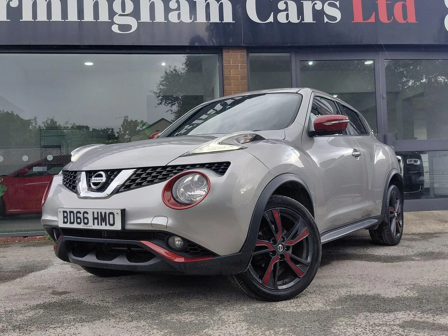 2016 Nissan Juke 1.2 DIG-T Tekna Euro 6 (s/s) 5dr