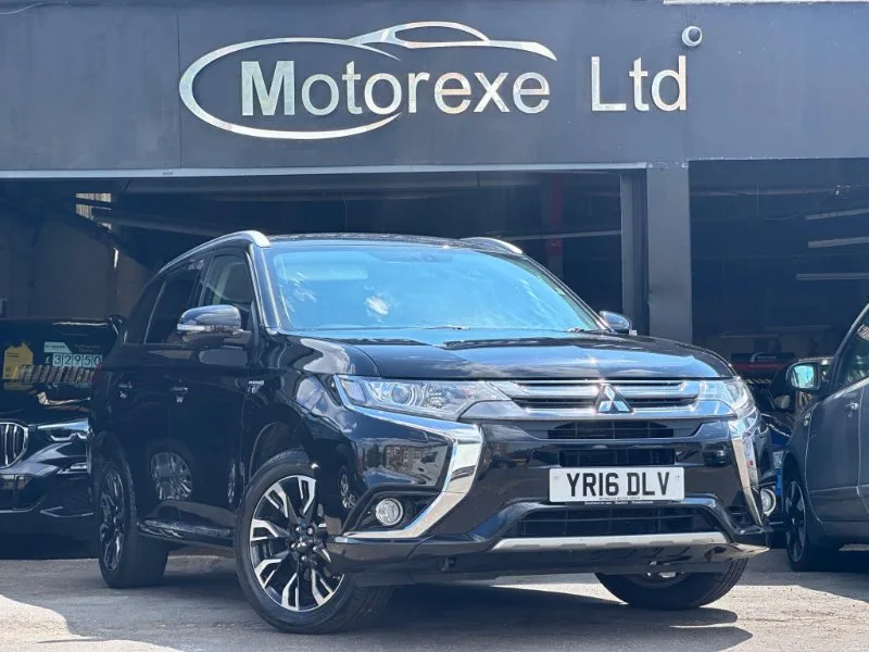 2016 Mitsubishi Outlander 2.0h 12kWh GX3hplus CVT 4WD Euro 6 (s/s) 5dr