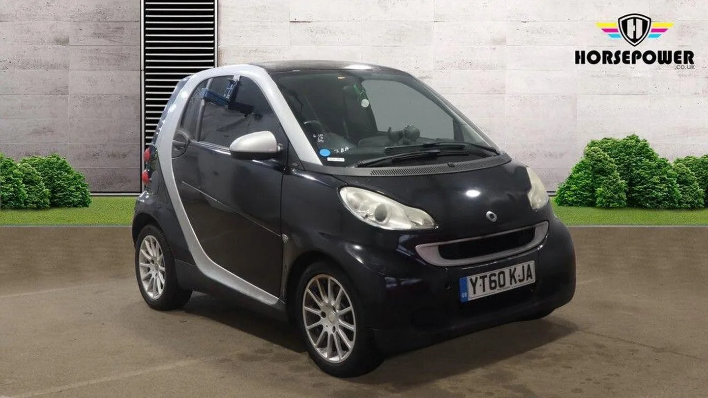2010 smart Fortwo Coupe 1.0 MHD Passion Coupe 2dr Petrol SoftTouch Euro 5 (s/s) (71 bhp)