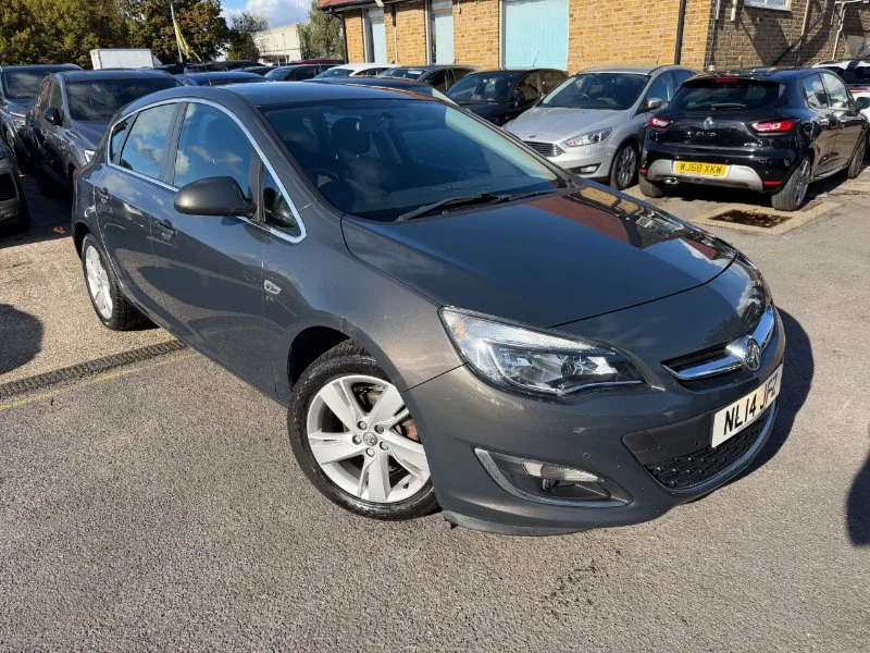 2014 Vauxhall Astra 1.6 16v SRi Hatchback 5dr Petrol Auto Euro 5 (115 ps)