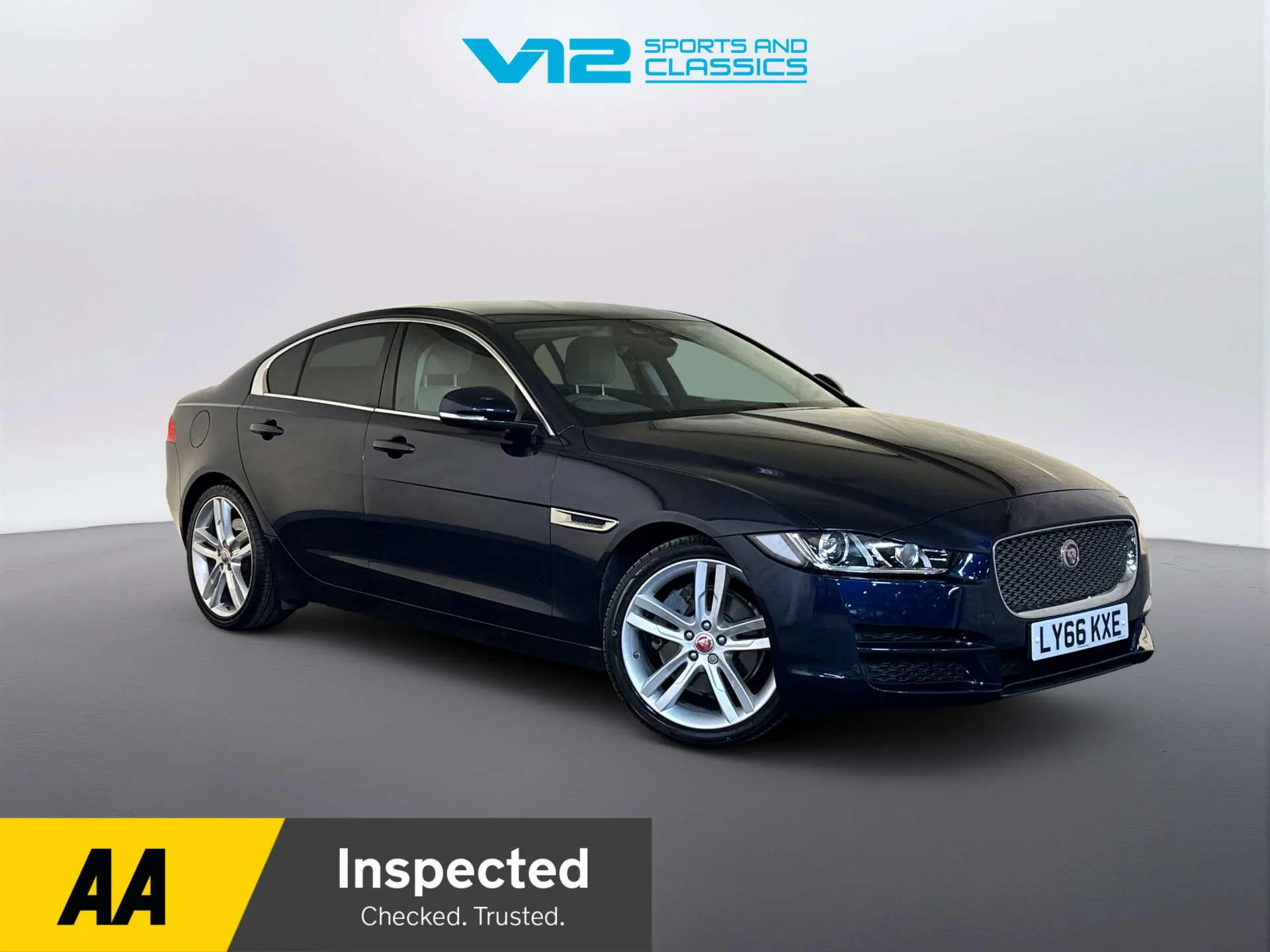 2017 Jaguar XE 2.0 GTDi Portfolio Saloon 4dr Petrol Auto Euro 6 (s/s) (240 ps)
