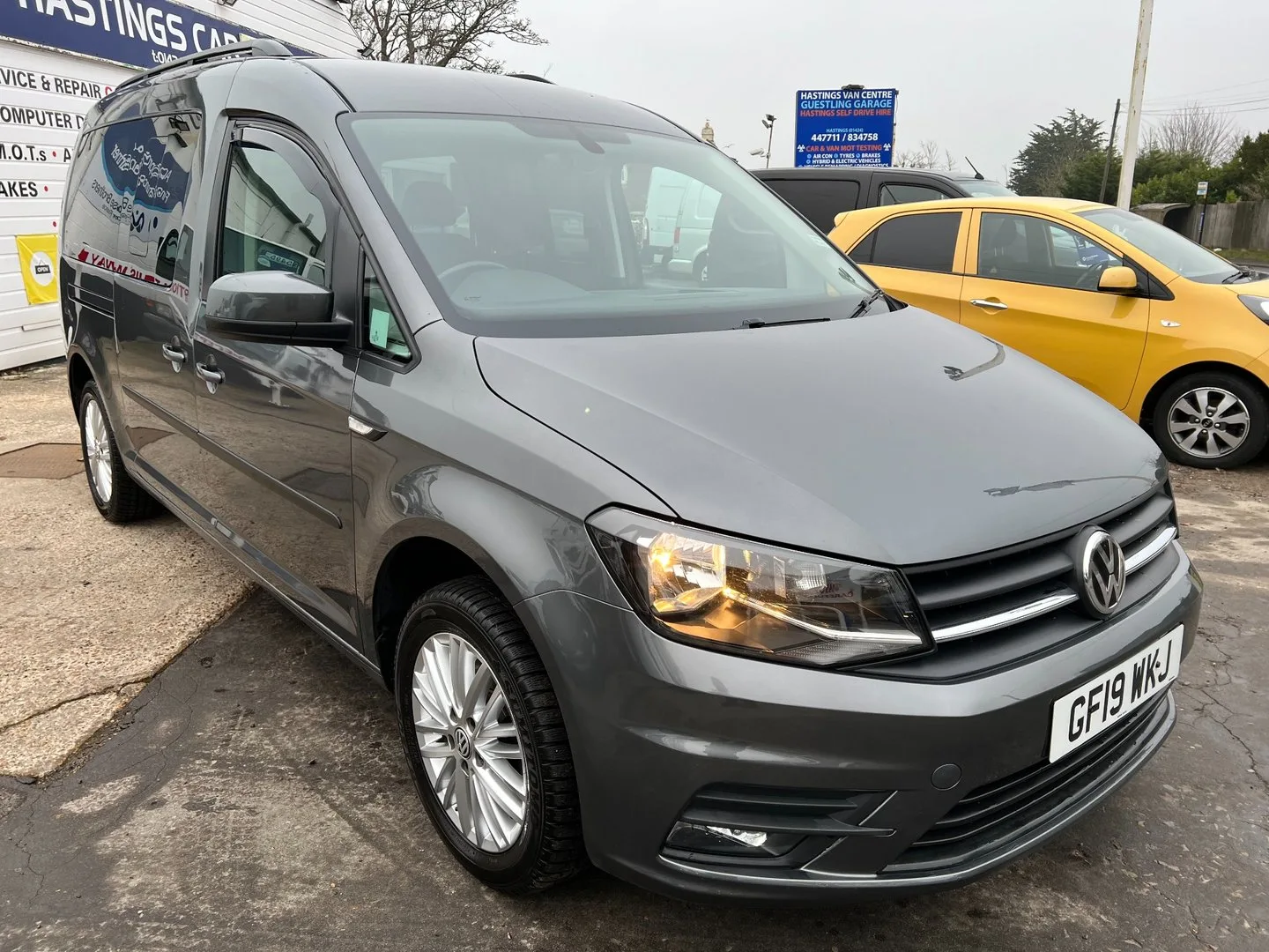 2019 Volkswagen Caddy C20 LIFE TDI ** Auto ** 7 seater