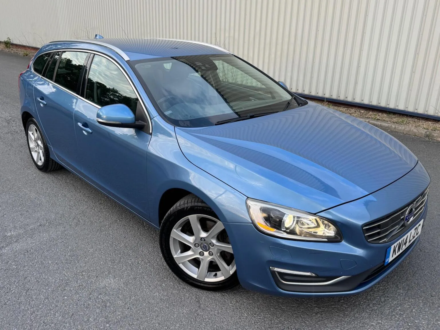 2014 Volvo V60 2.4 D5 SE Lux Nav Geartronic Euro 5 5dr