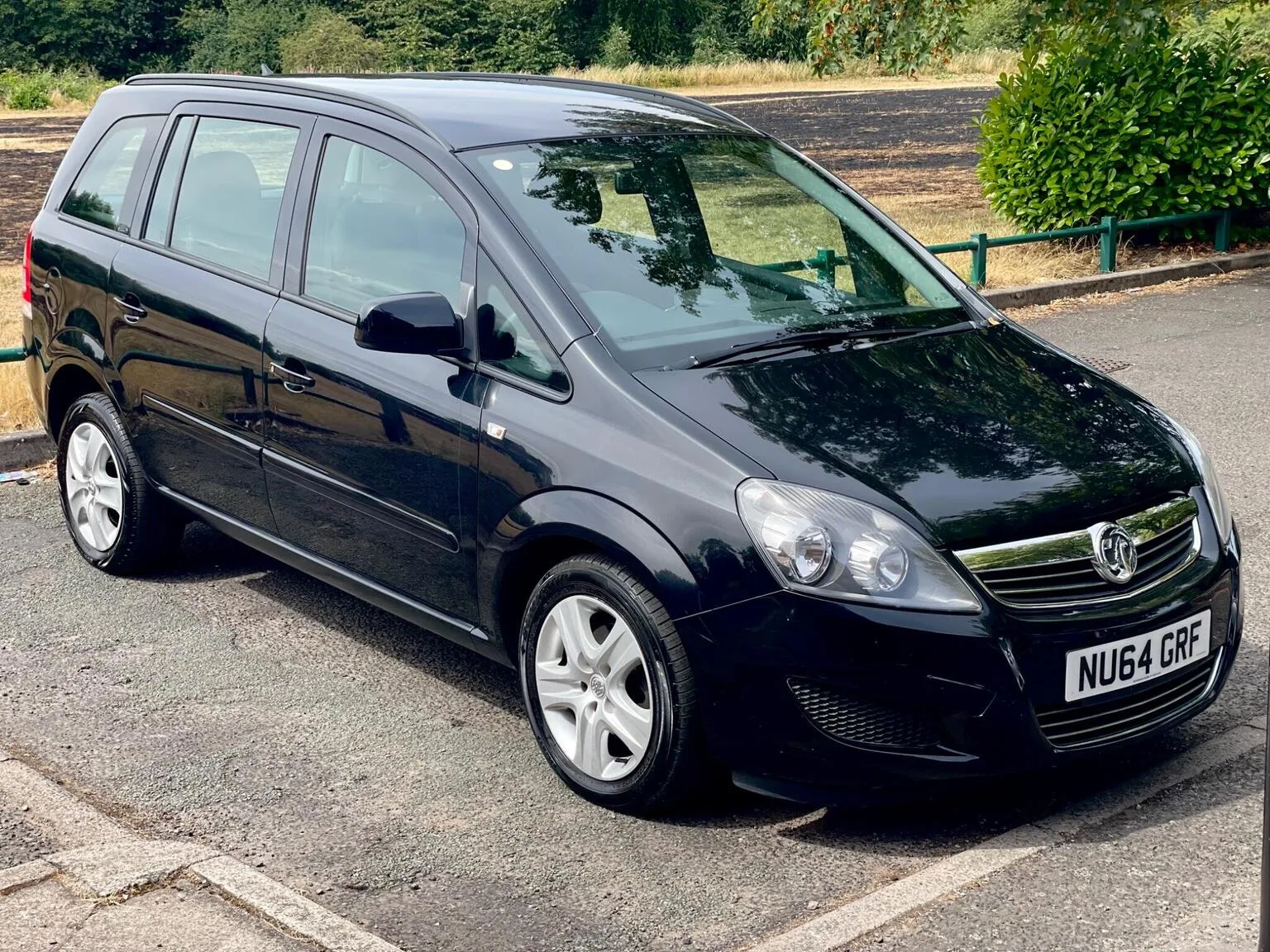 2014 Vauxhall Zafira 1.8 16V Exclusiv Euro 5 5dr (SNav)
