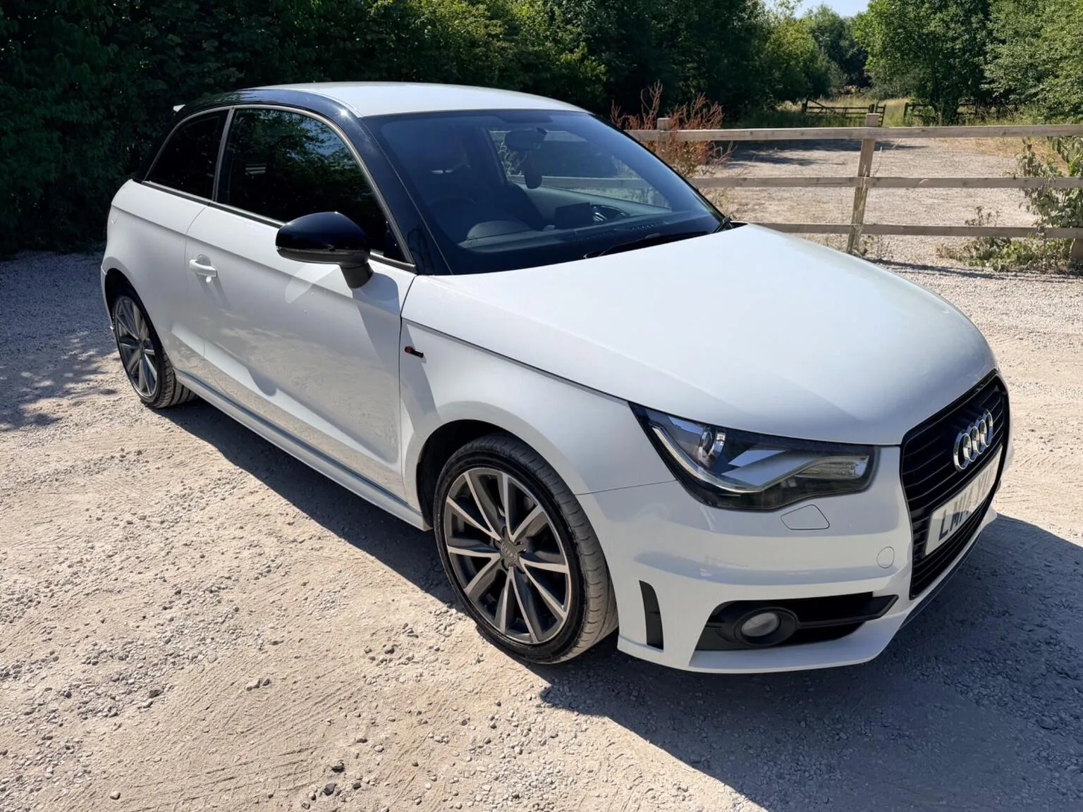 2014 Audi A1 1.4 TFSI S line Style Edition S Tronic Euro 5 (s/s) 3dr