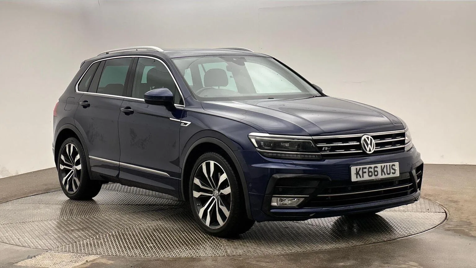 2017 Volkswagen Tiguan 2.0 TSI BlueMotion Tech R-Line DSG 4Motion Euro 6 (s/s) 5dr