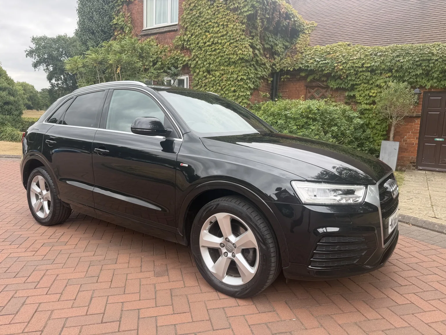 2016 Audi Q3 2.0 TDI S line