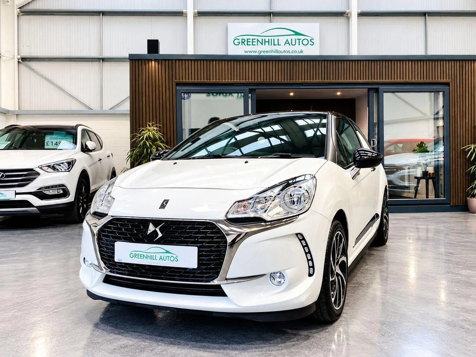 2019 DS Automobiles DS 3 1.2 PureTech Connected Chic EAT6 Euro 6 (s/s) 3dr