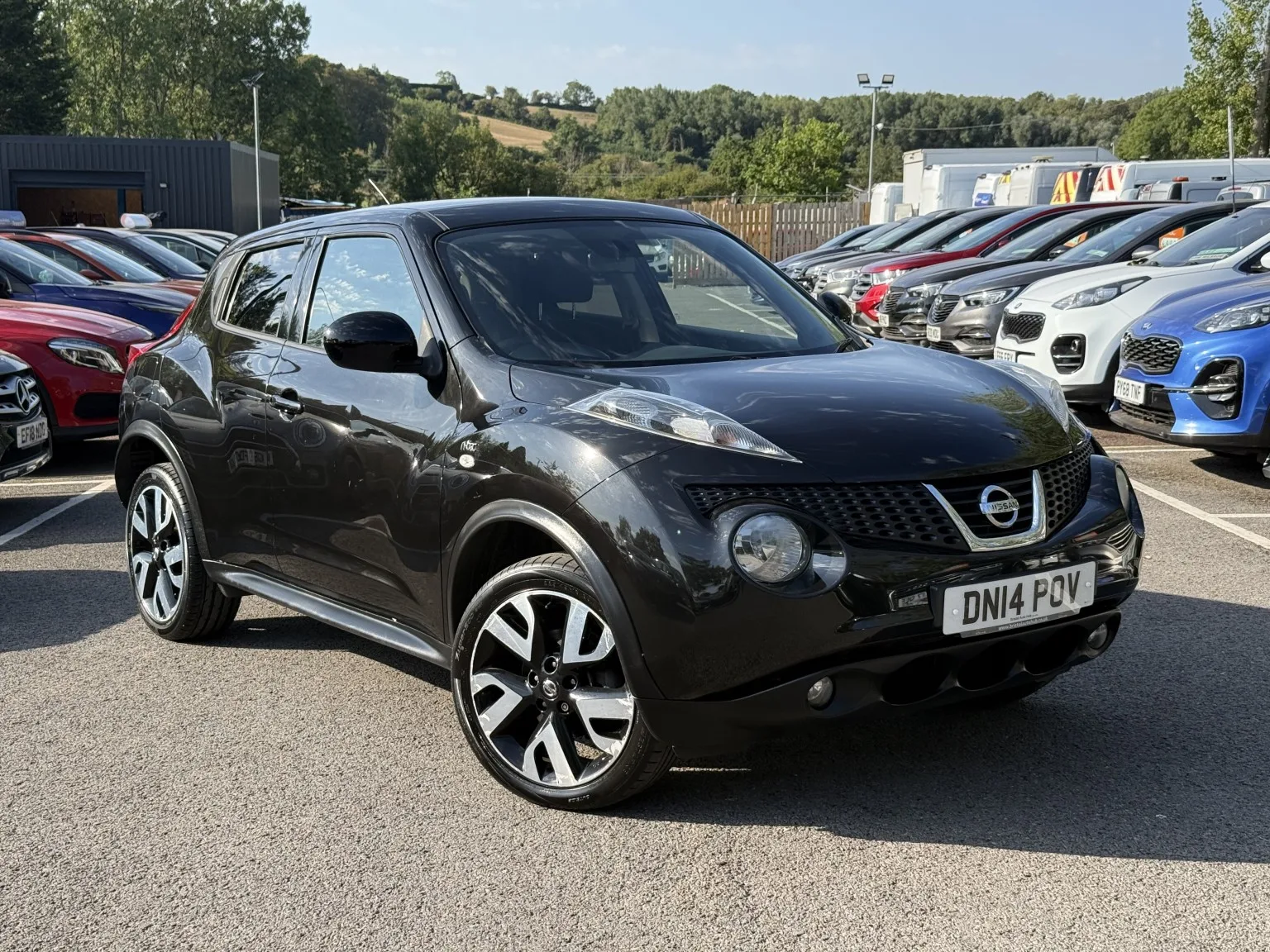 2014 Nissan Juke 1.6 n-tec ULEZ Petrol Manual 5 Door