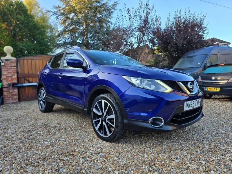 2015 Nissan Qashqai 1.5 dCi Tekna 2WD Euro 6 (s/s) 5dr