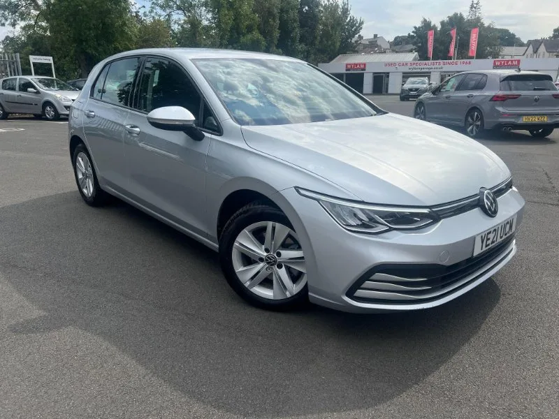 2021 Volkswagen Golf 1.5 TSI Life Euro 6 (s/s) 5dr