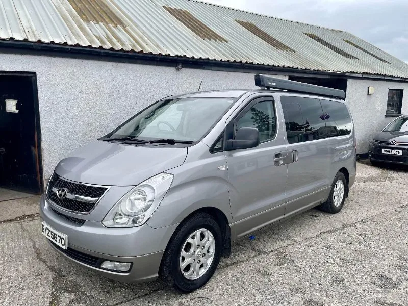 2011 Hyundai i800 2.5 CRDi Style Euro 4 5dr