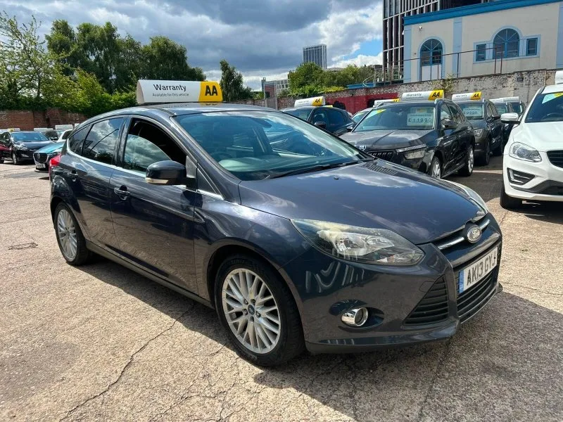 2013 Ford Focus 1.0T EcoBoost Zetec Euro 5 (s/s) 5dr