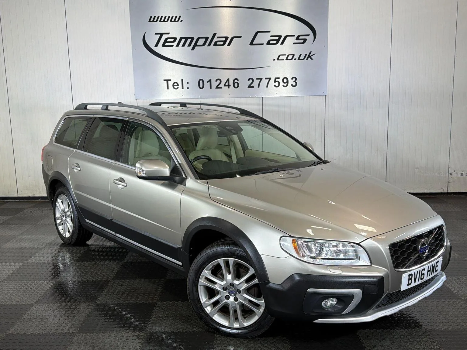 2016 Volvo Xc70 2.4 D5 SE Lux Auto AWD Euro 6 (s/s) 5dr