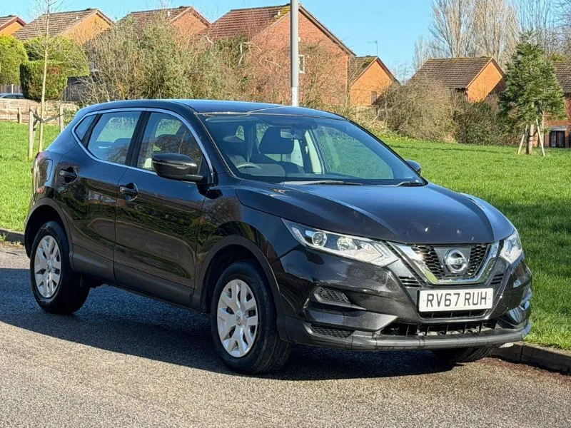 2017 Nissan Qashqai 1.5 dCi Visia Euro 6 (s/s) 5dr