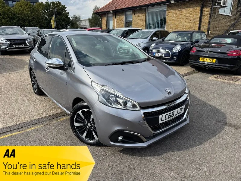 2019 Peugeot 208 1.2 PureTech Tech Edition Hatchback 5dr Petrol EAT Euro 6 (s/s) (110 ps)
