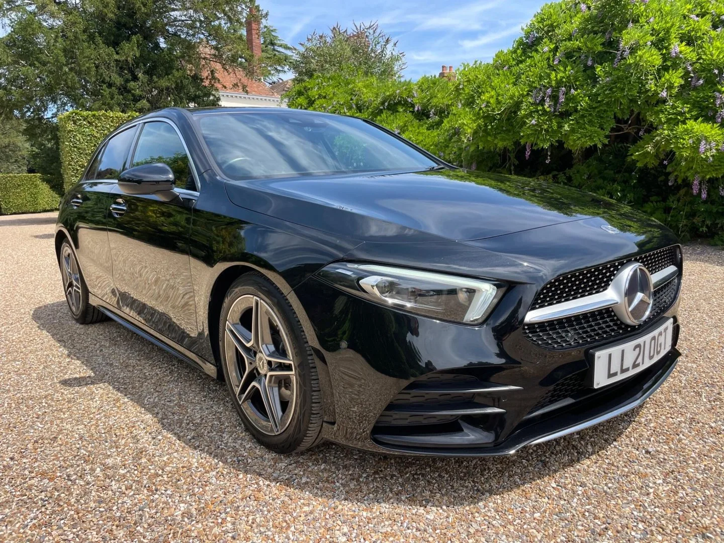 Mercedes-Benz A Class 2021 (21) 1.3 A180 AMG Line (Premium Plus 2) Hatchback 5dr Petrol 7G-DCT Euro 6 (s/s)