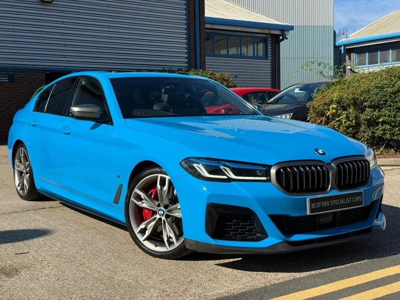 2022 BMW 5 Series M550i xDrive 4dr Auto