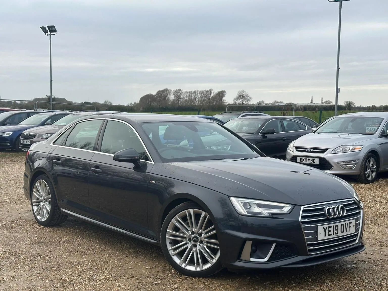 2019 Audi A4 2.0 TDI 40 S line S Tronic Euro 6 (s/s) 4dr
