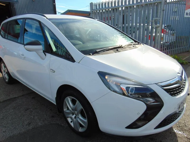 2013 Vauxhall Zafira Tourer 2.0 CDTi Exclusiv MPV 5dr Diesel Auto Euro 5 (165 ps)