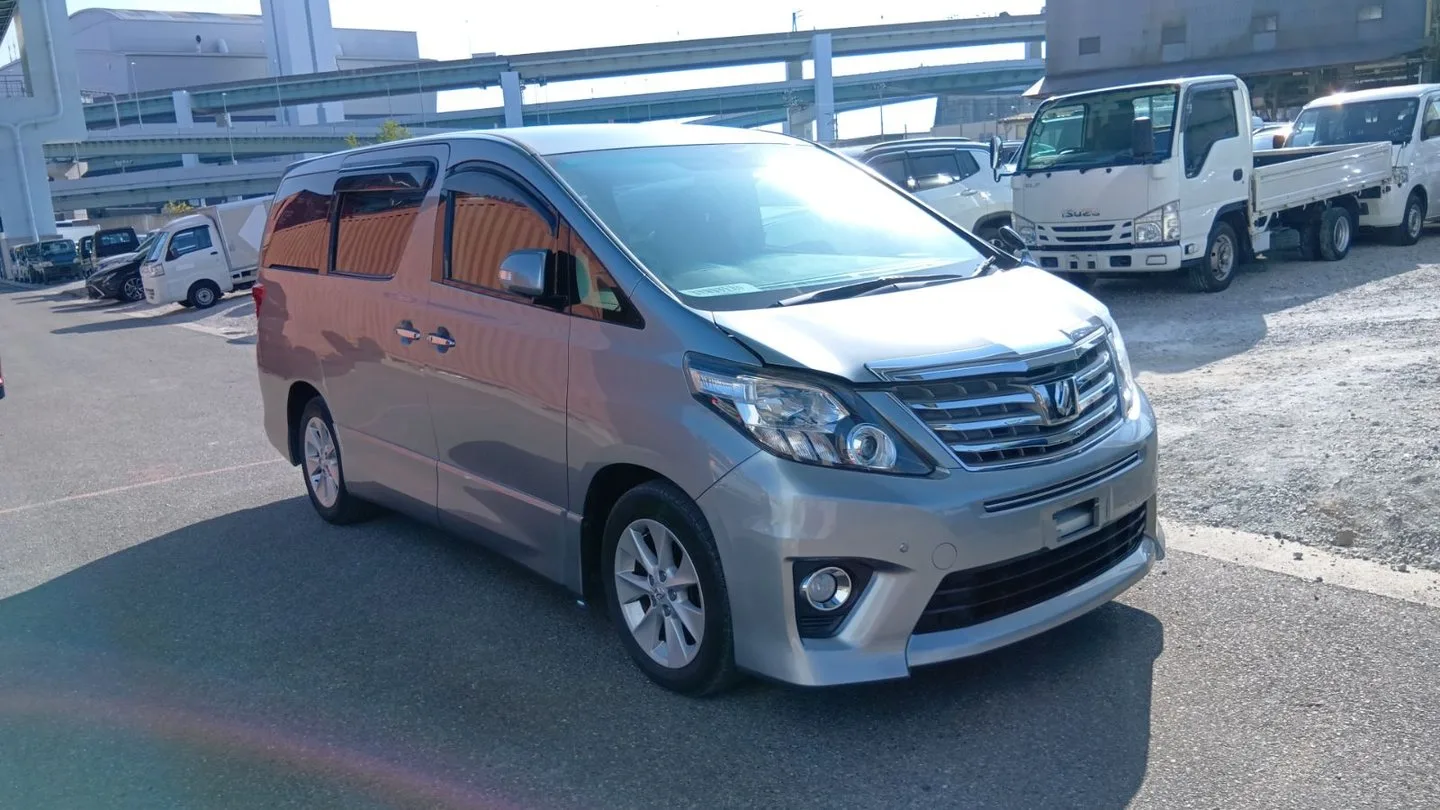 2012 Toyota Alphard 2.4 240S WELCAB SIDE LIFT UP SEAT + 7 Seats