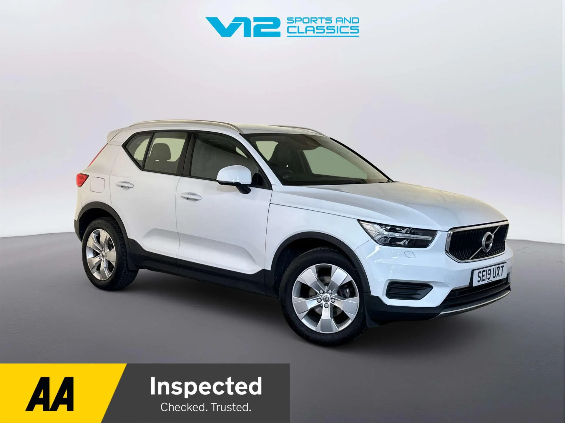 2019 Volvo XC40 1.5 T3 Momentum SUV 5dr Petrol Manual Euro 6 (s/s) (163 ps)