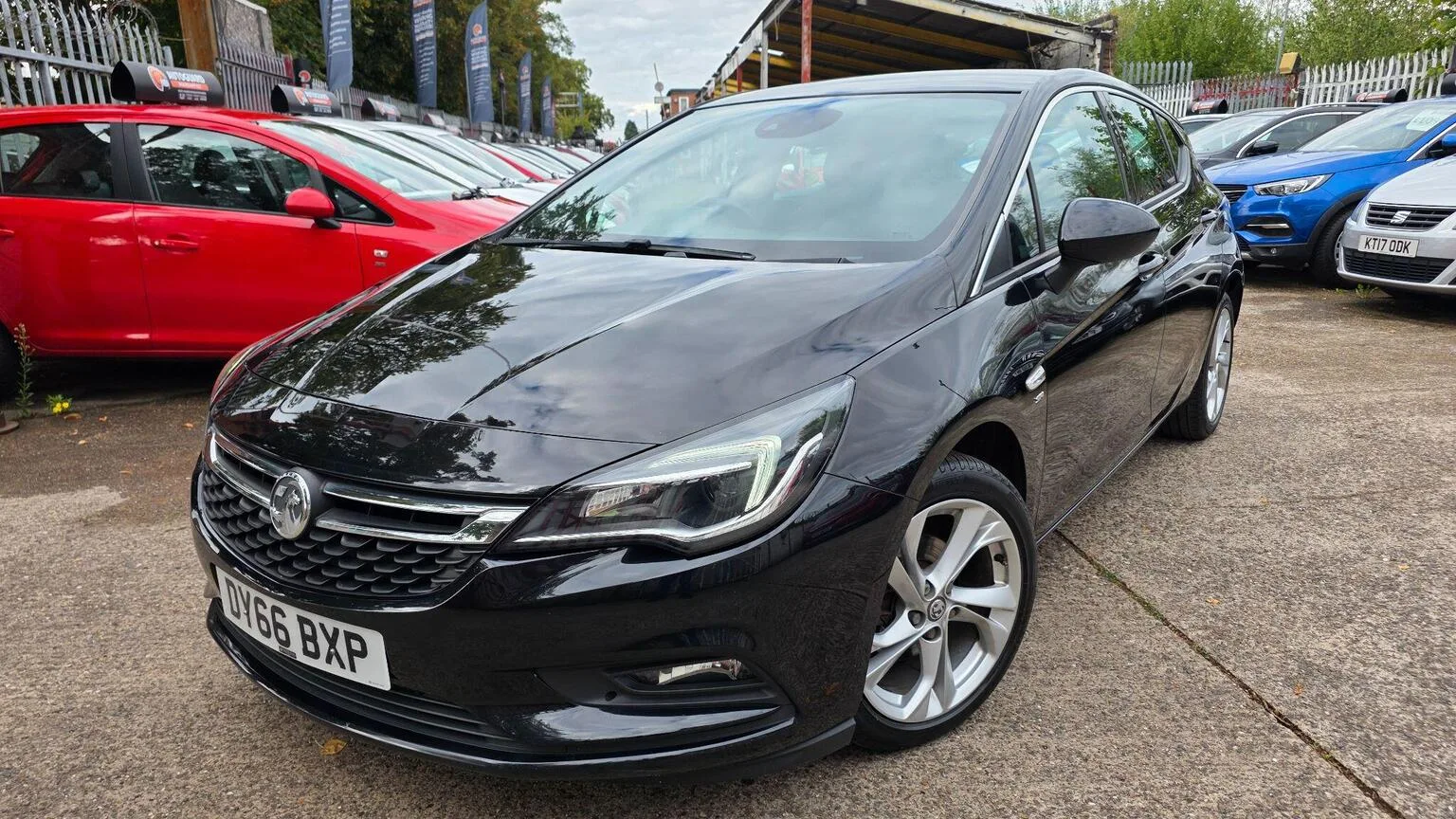 2016 Vauxhall Astra 1.4i Turbo SRi Nav Euro 6 5dr