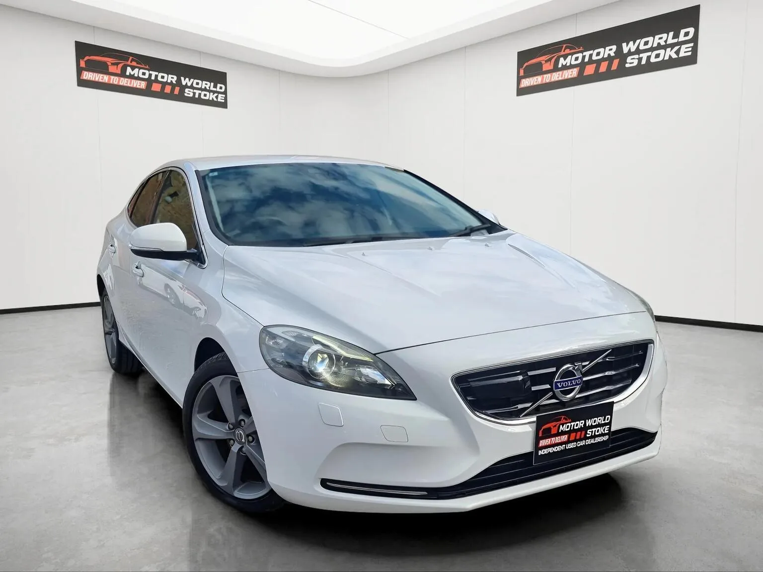 2014 Volvo V40 1.6 T4 SE Lux Nav Powershift Euro 5 (s/s) 5dr