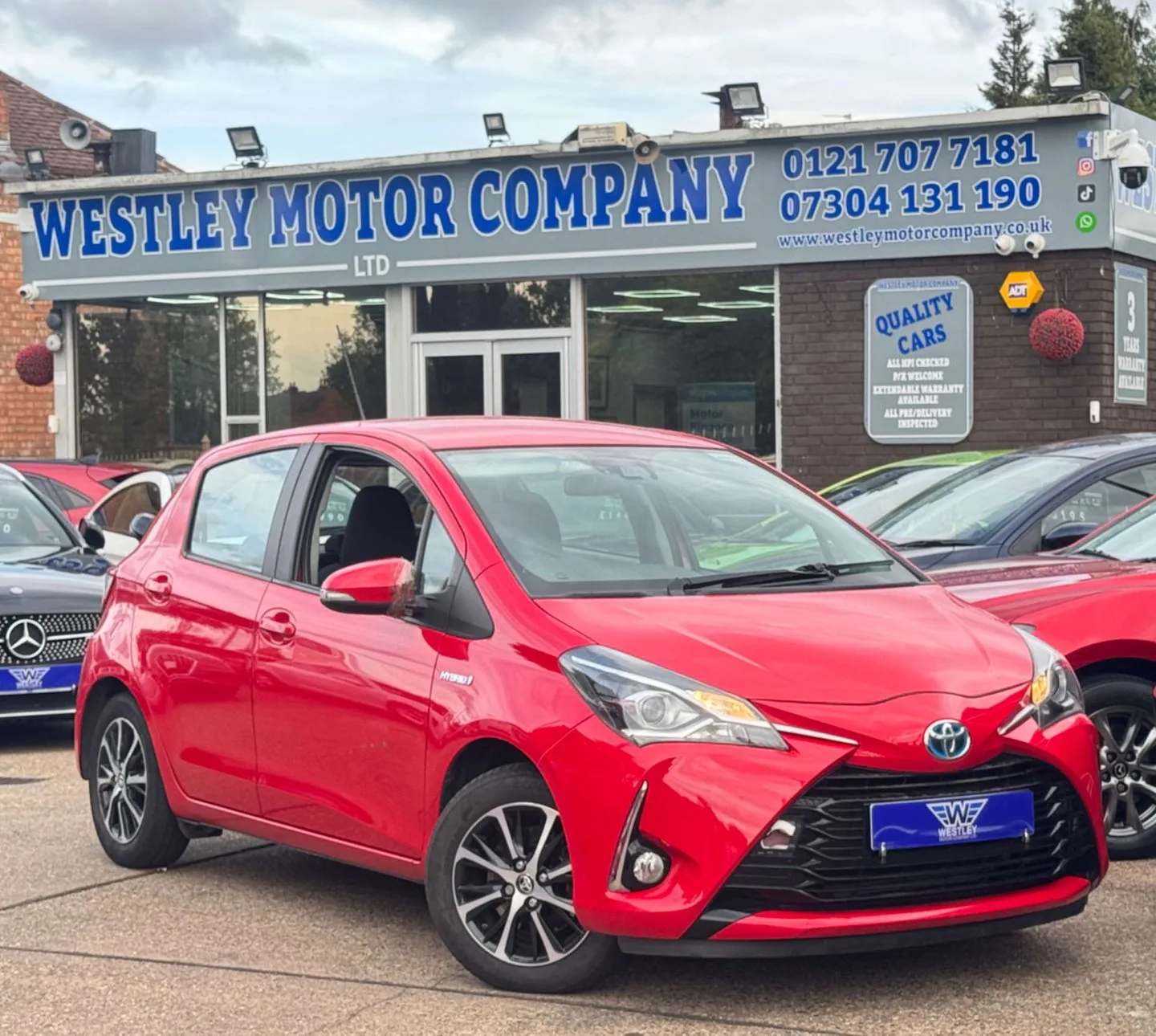 2019 Toyota Yaris 1.5 VVT-h Icon Tech Hatchback 5dr Petrol Hybrid E-CVT Euro 6 (s/s) (100 ps)