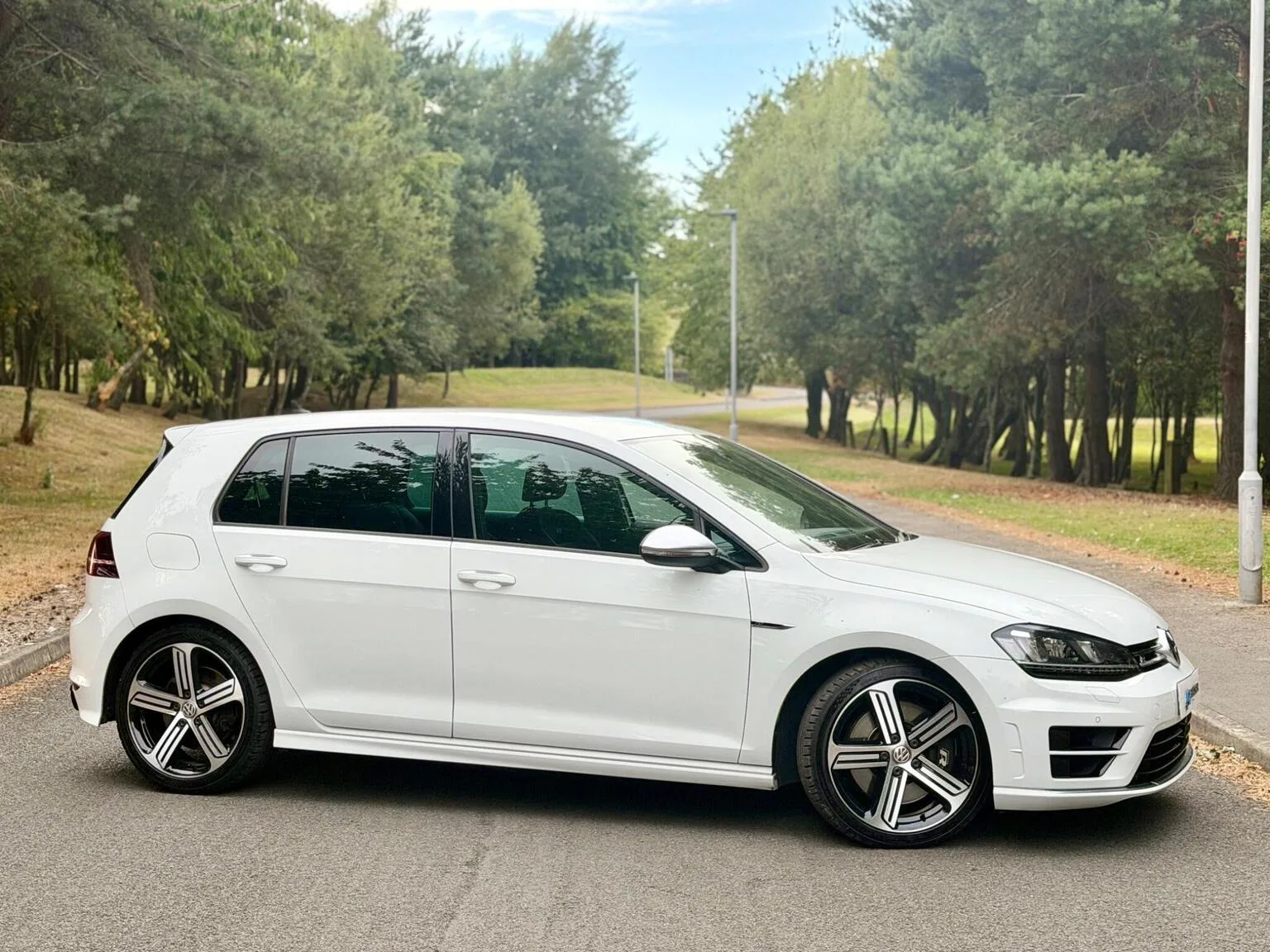 2015 Volkswagen Golf 2.0 TSI BlueMotion Tech R DSG 4Motion Euro 6 (s/s) 5dr