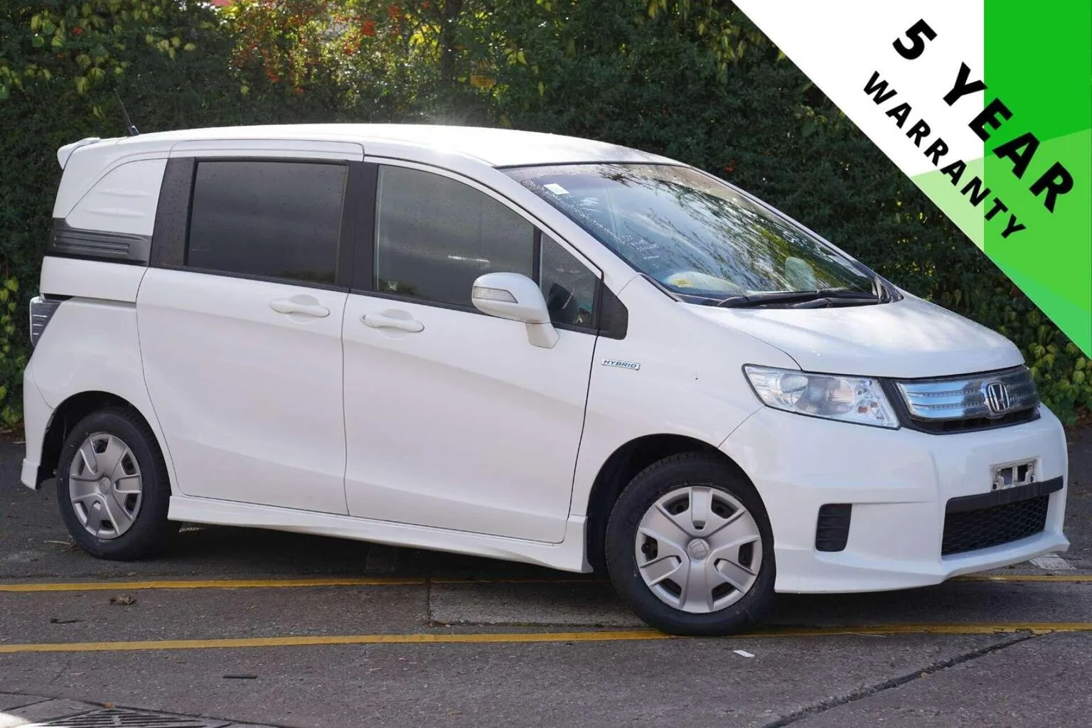 2013 Honda Freed 1.5 Hybrid 5dr