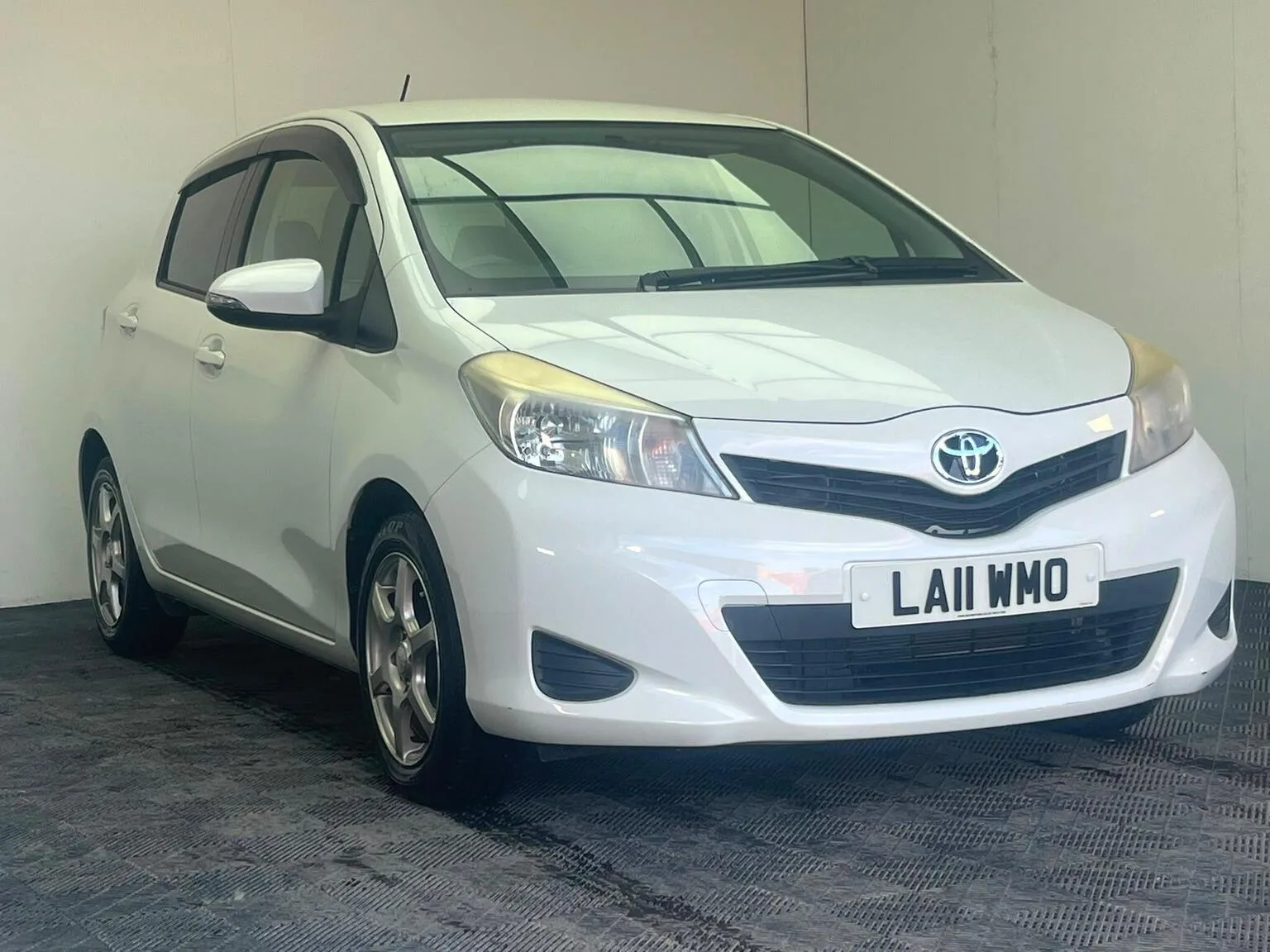 2011 Toyota Yaris 1.33 Dual VVT-i TR Multidrive S Euro 5 5dr