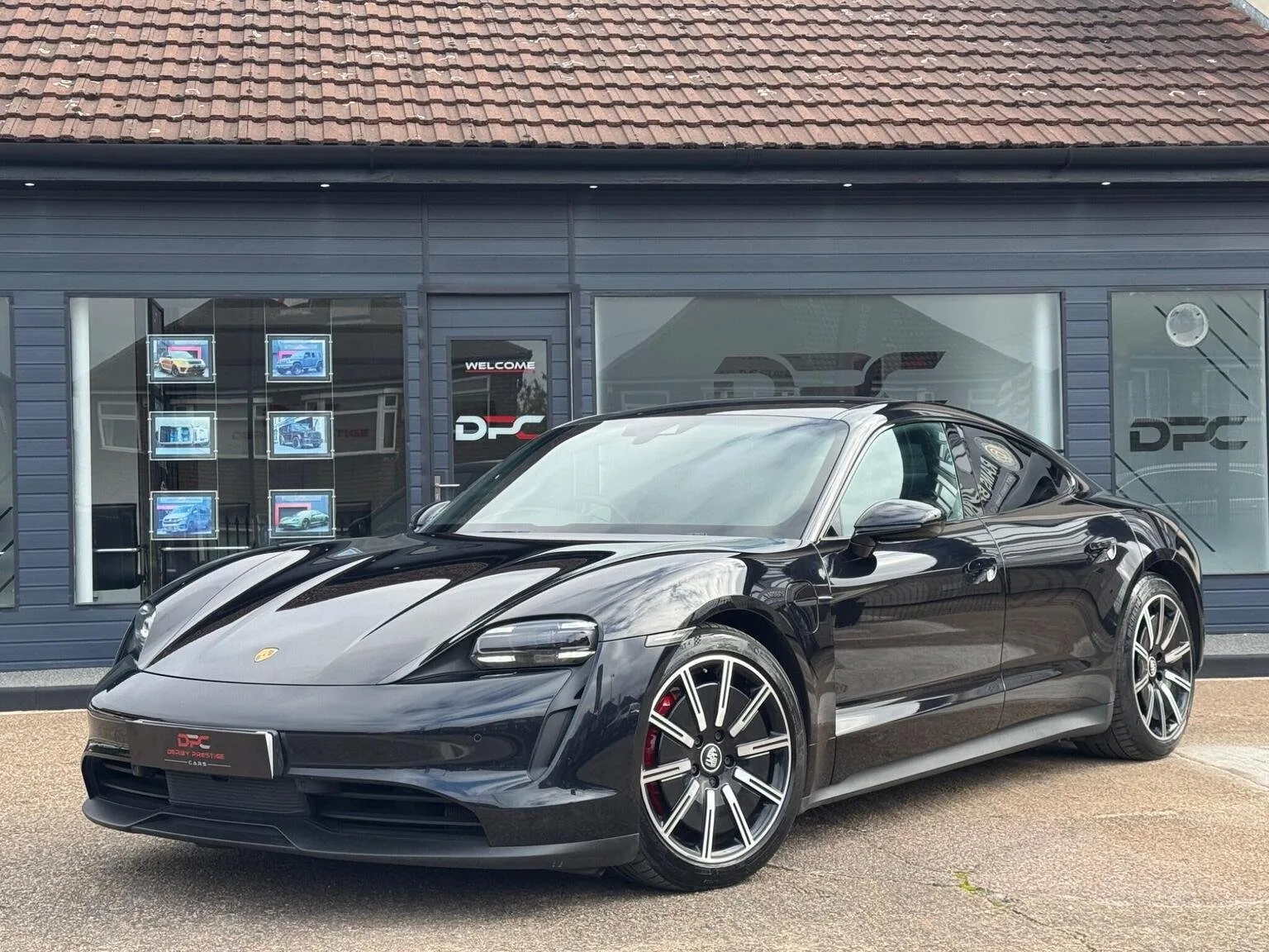2021 Porsche Taycan Performance Plus 93.4kWh 4S Auto 4WD 4dr