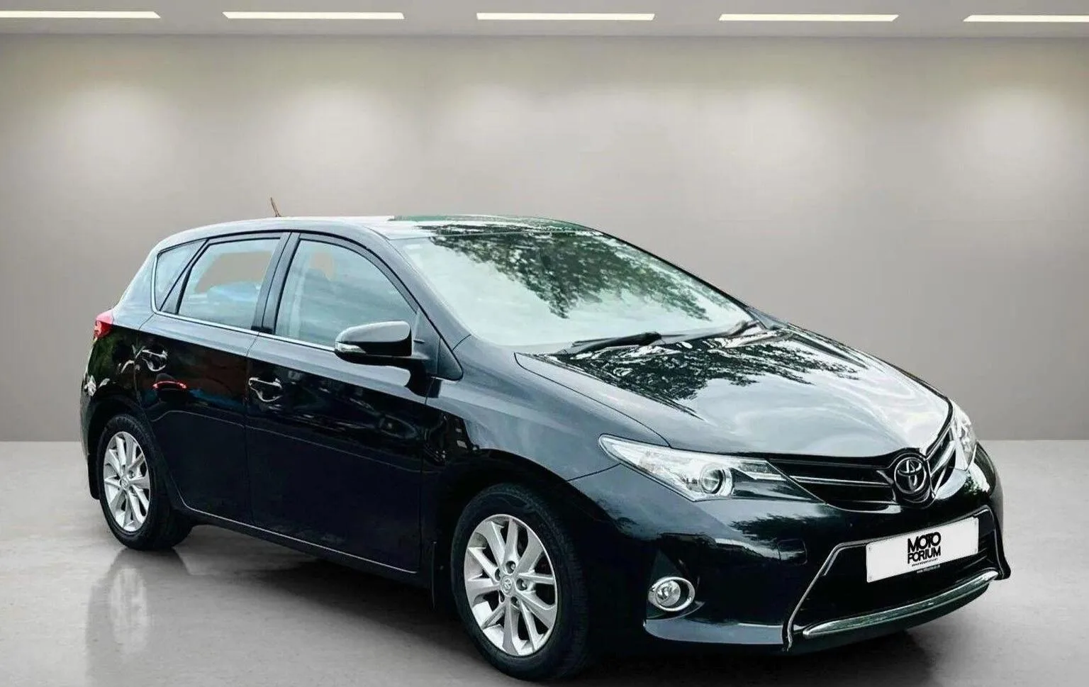 2013 Toyota Auris 1.33 Dual VVT-i Icon Euro 5 (s/s) 5dr