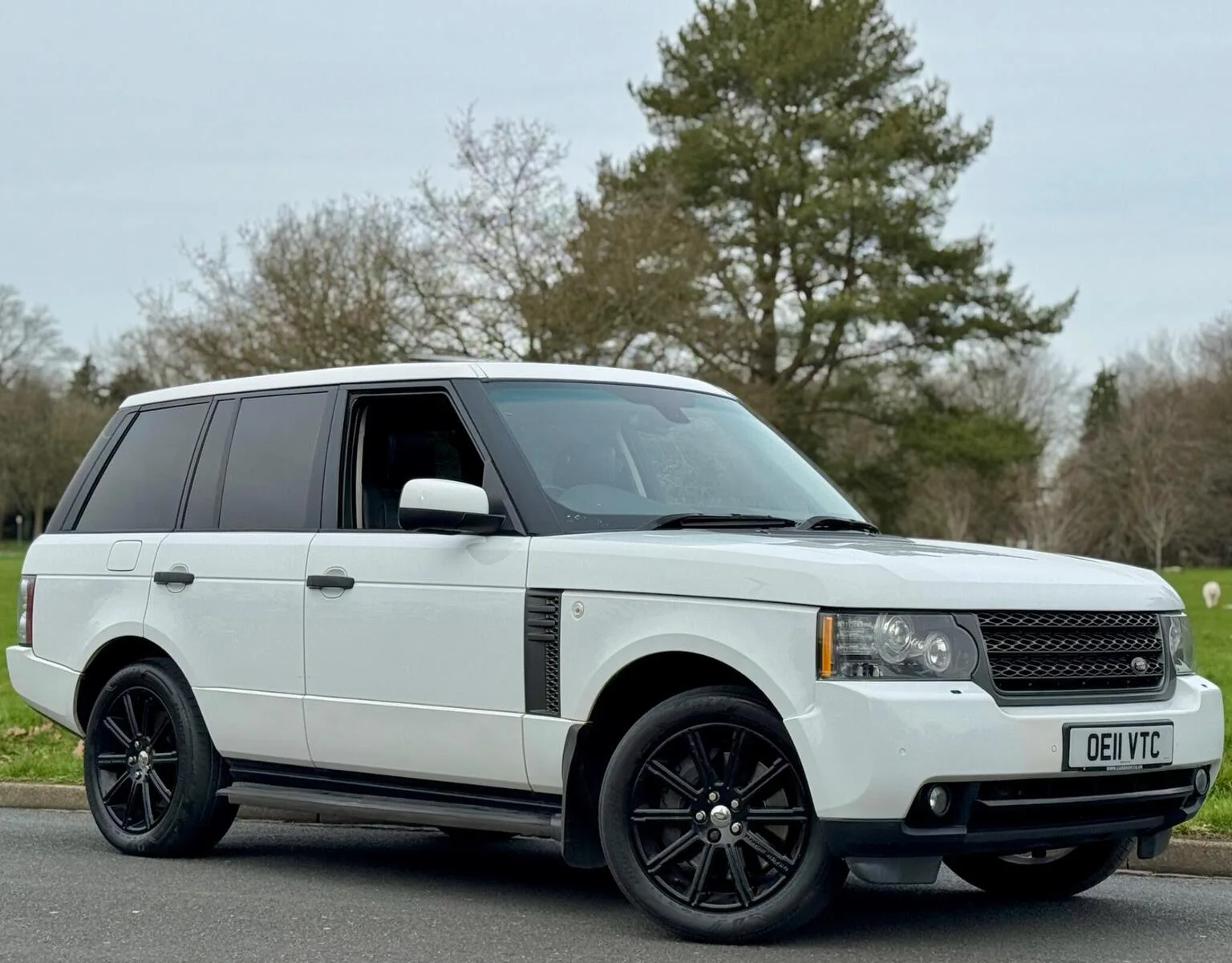 2011 Land Rover Range Rover 4.4 TD V8 Vogue SE Auto 4WD Euro 5 5dr