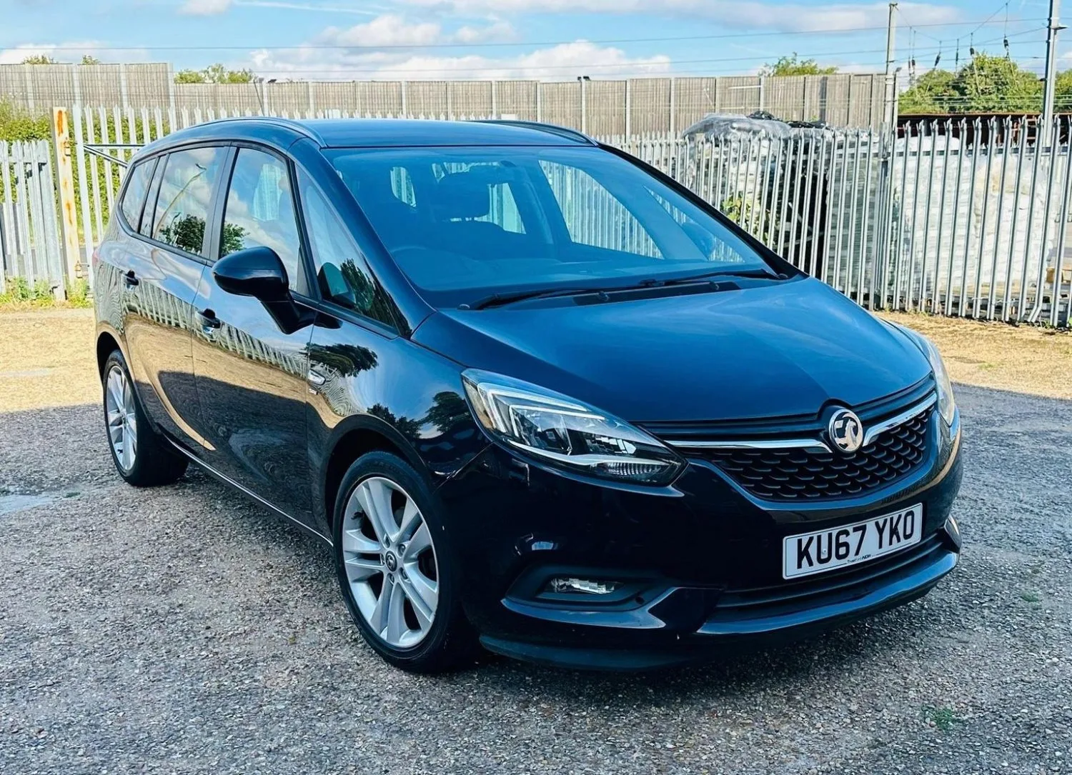 2017 Vauxhall Zafira Tourer 1.4i Turbo SRi Euro 6 5dr