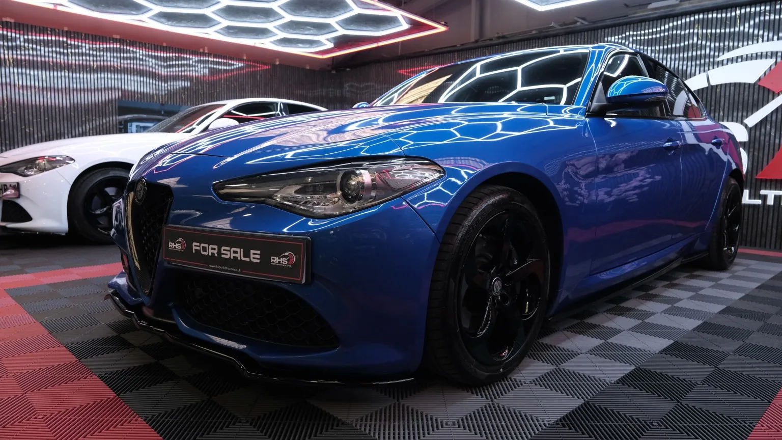 2019 Alfa Romeo Giulia 2.0 2.0 Turbo petrol 280hp VELOCE