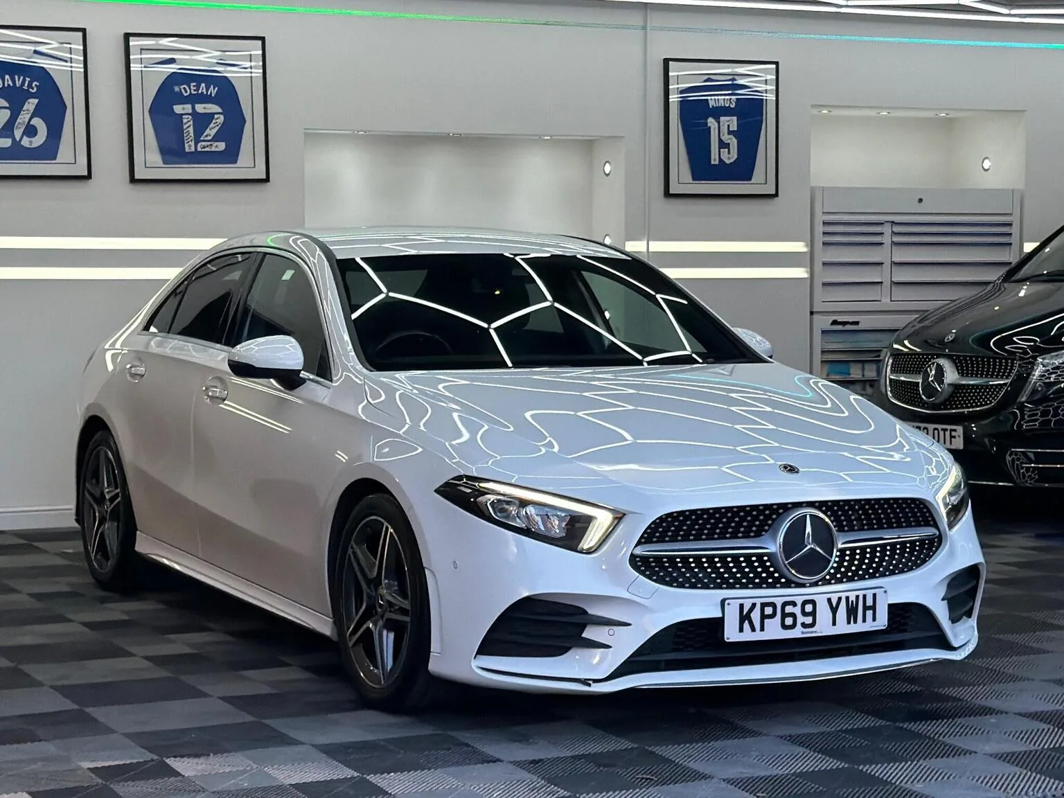 2019 Mercedes-Benz A Class 1.5 A180d AMG Line (Premium) 7G-DCT Euro 6 (s/s) 4dr