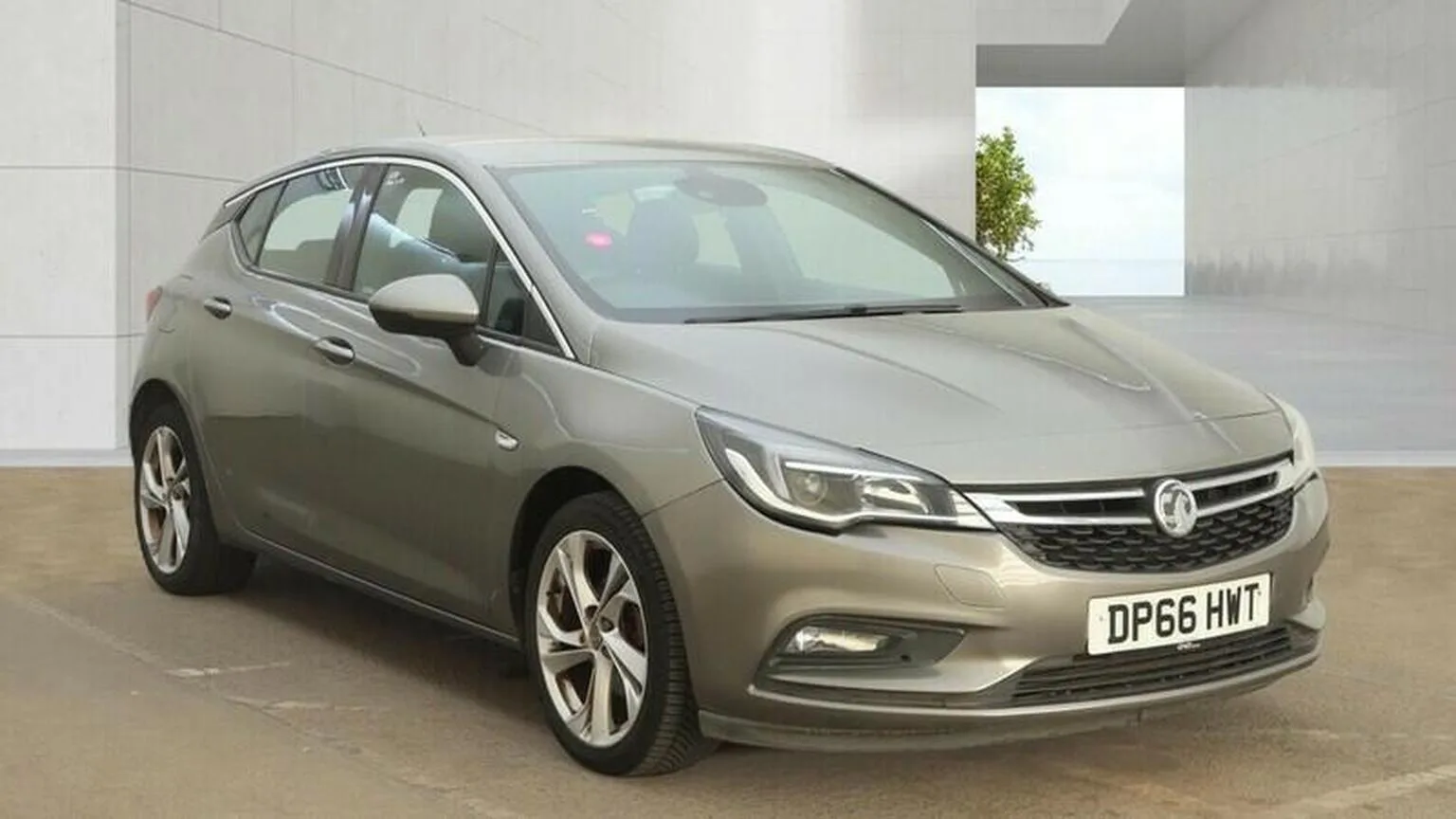 2017 Vauxhall Astra 1.4i Turbo SRi Euro 6 5dr
