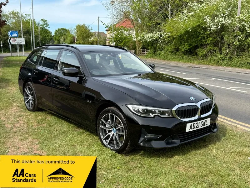 2021 BMW 3 Series 2.0 330e 12kWh Sport Pro Touring 5dr Petrol Plug-in Hybrid Auto Euro 6 (s/s) (292 ps) 1 OWNER FROM NEW