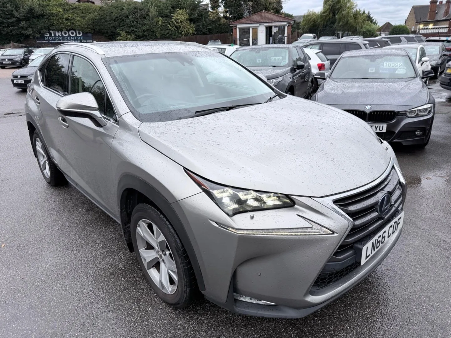 2016 Lexus NX 2.5 300h Premier E-CVT 4WD Euro 6 (s/s) 5dr
