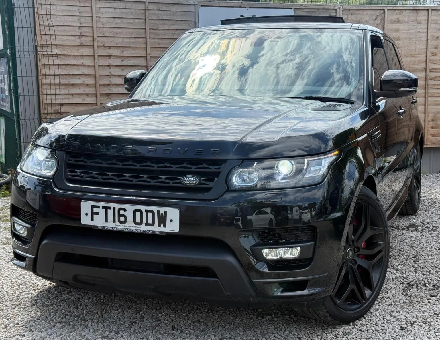 2016 Land Rover Range Rover Sport 3.0 SD V6 Autobiography Dynamic Auto 4WD Euro 6 (s/s) 5dr