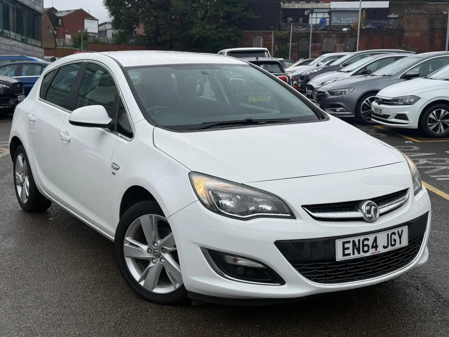 2015 Vauxhall Astra 1.4 16v SRi Euro 5 5dr