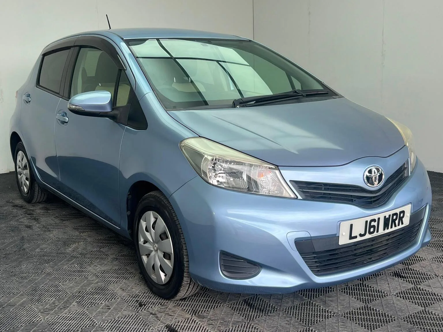 2012 Toyota Yaris 1.33 Dual VVT-i TR Multidrive S Euro 5 5dr