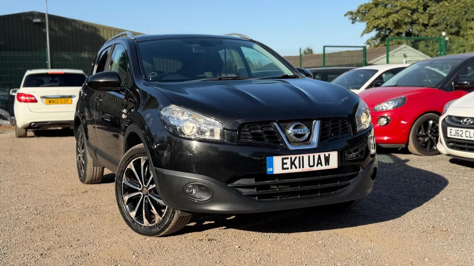 2011 Nissan Qashqai 1.5 dCi n-tec 2WD Euro 5 5dr