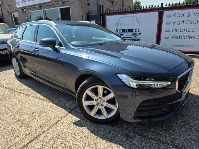 2018 Volvo V90 2.0 D4 Momentum Auto Euro 6 (s/s) 5dr