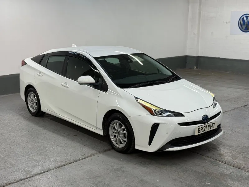 2021 Toyota Prius 1.8 hatchback 4dr Petrol Hybrid CVT (120 g/km, 70 bhp)