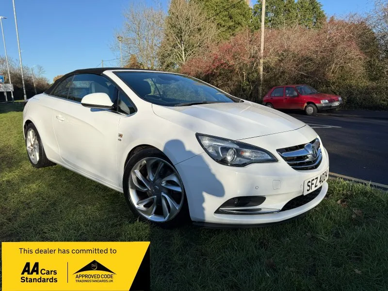 2014 Vauxhall Cascada 2.0 CDTi BiTurbo Elite Convertible 2dr Diesel Manual Euro 5 (s/s) (195 ps) VERY RARE BI TURBO 12 SERVICES