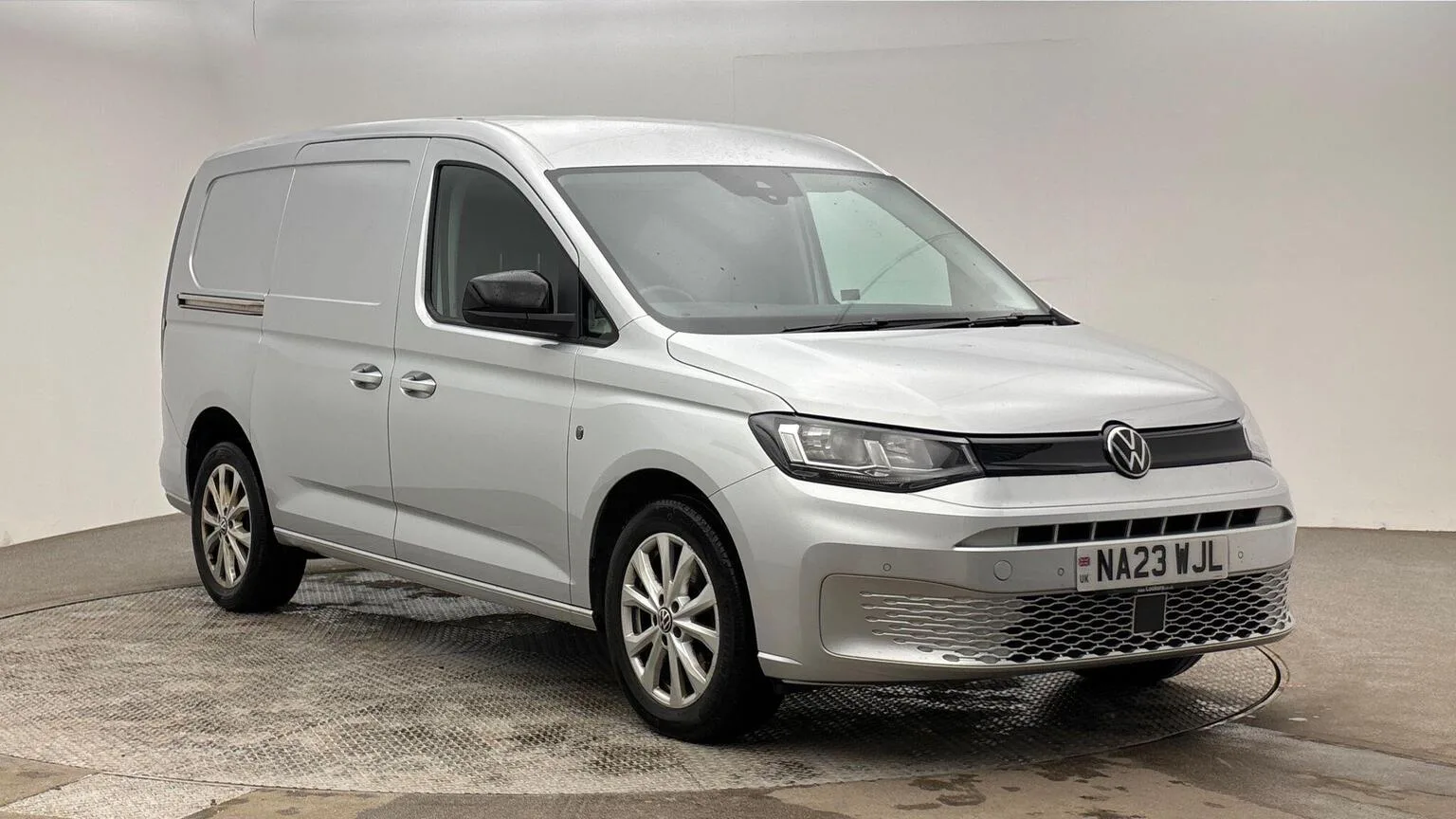 2023 Volkswagen Caddy Maxi 2.0 TDI C20 Commerce Pro LWB Euro 6 (s/s) 6dr